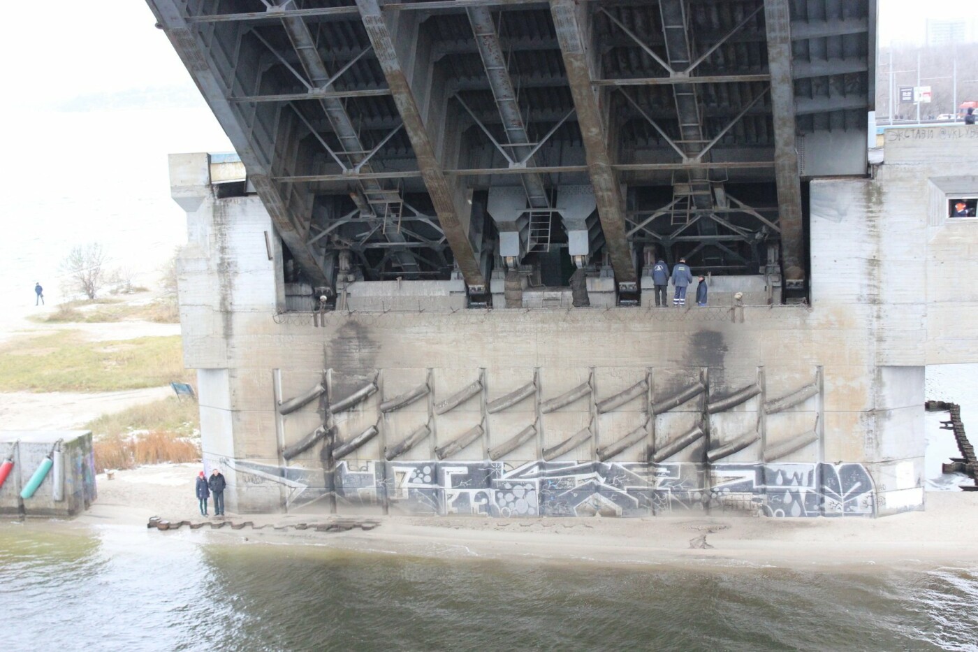 ����: 0512.com.ua