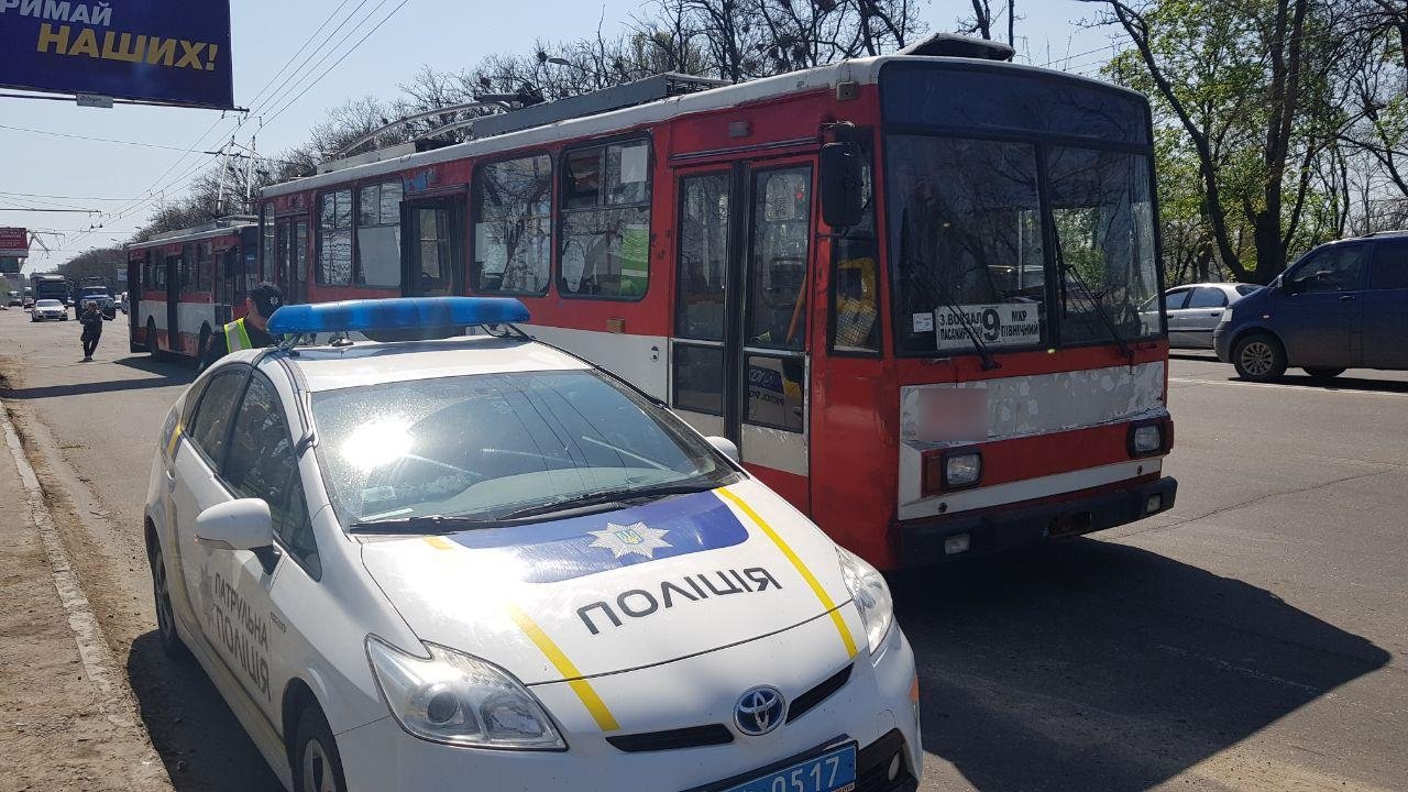 ����: 0512.com.ua