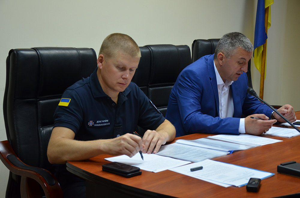 ����: 0512.com.ua