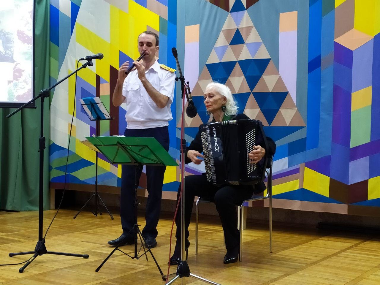  ��������� ������ �������-������� ��� ���������� ���� 