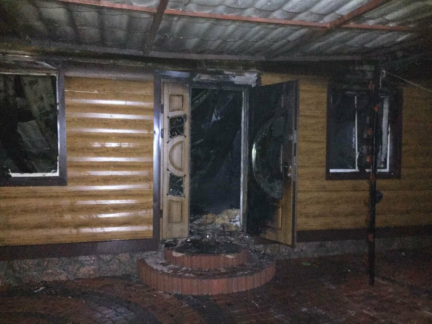 ����: 0512.com.ua