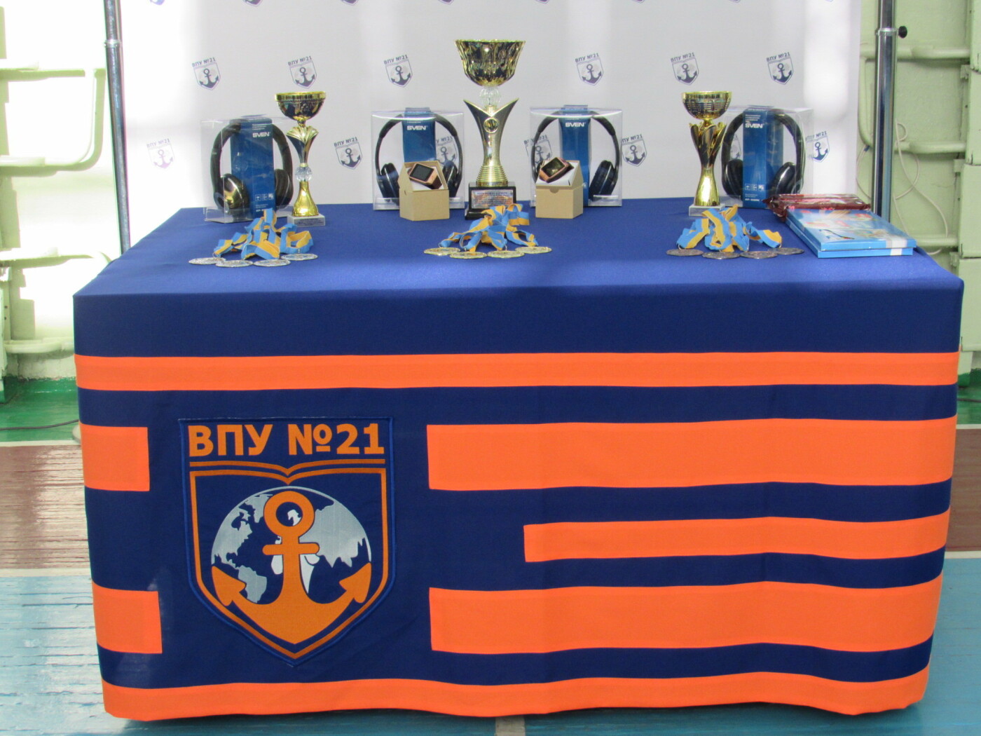 ����: 0512.com.ua