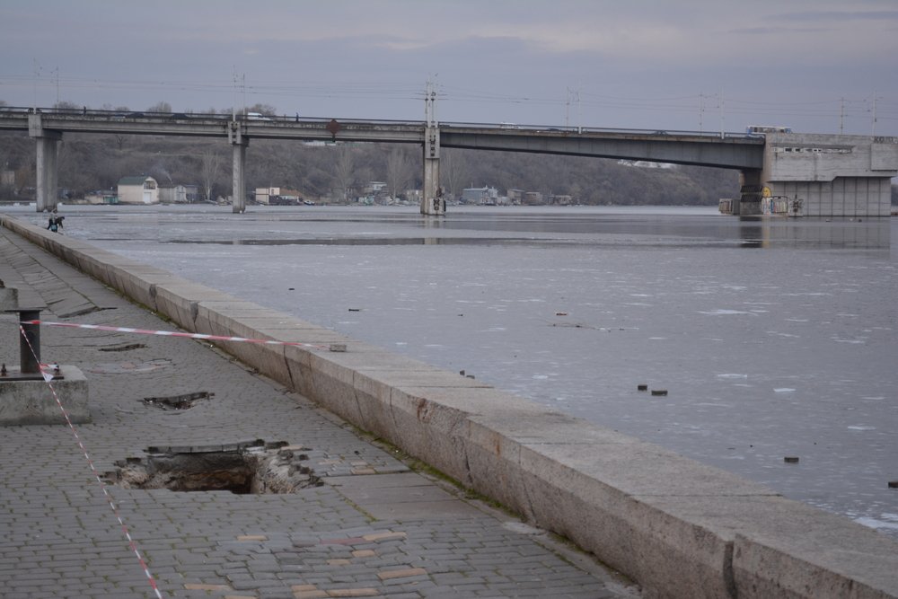 ����: 0512.com.ua