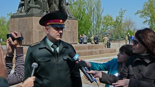 В Николаеве новобранцев торжественно отправили на службу в Нацгвардию (ФОТО+ВИДЕО) (фото) - фото 1