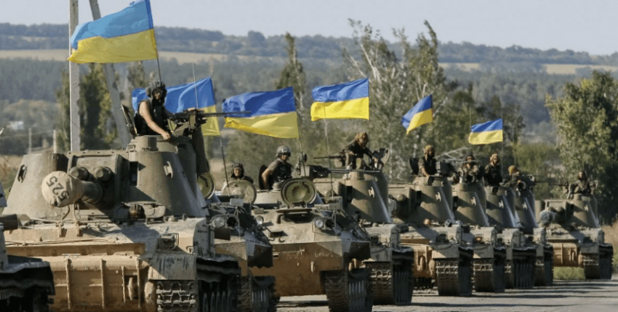 На херсонському напрямку ЗСУ укріплюють свої позиції, - Президент