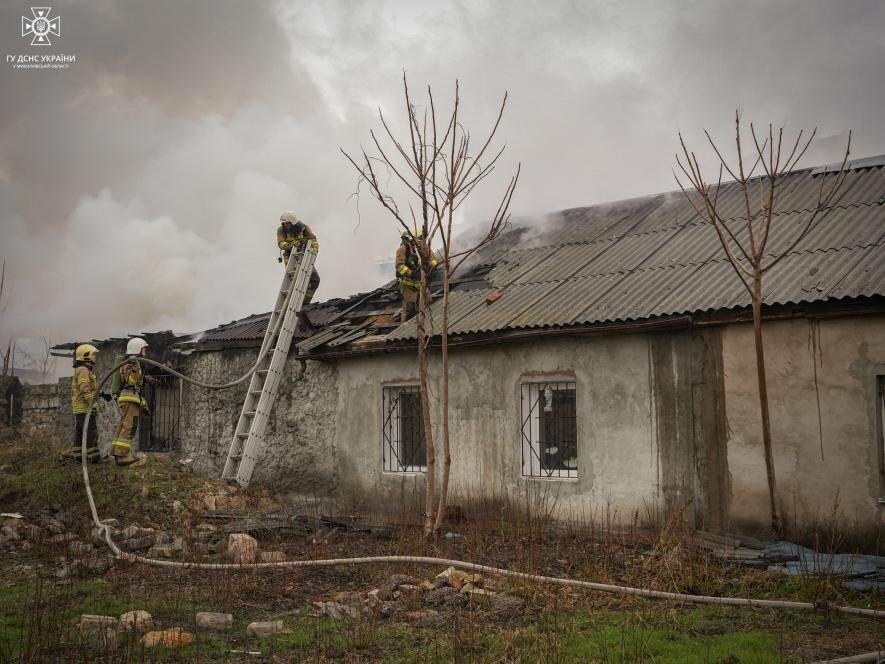 Протягом тижня на Миколаївщині зросла кількість пожеж у будинках: на Різдво загинула жінка 