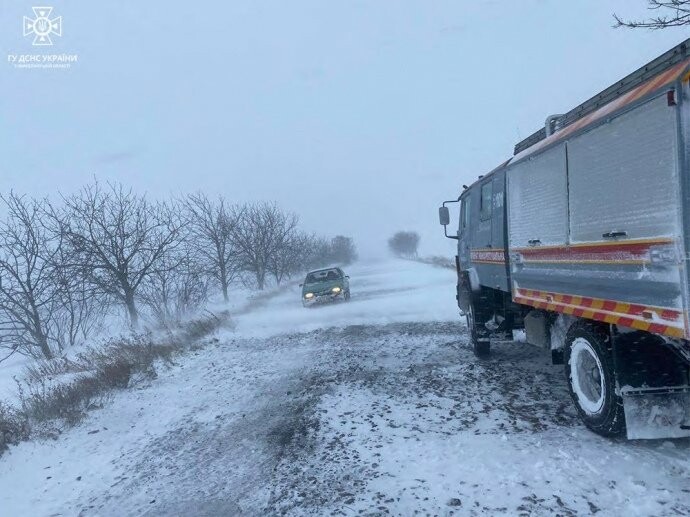 На Миколаївщині через погіршення погоди можуть обмежити рух на деяких дорогах 