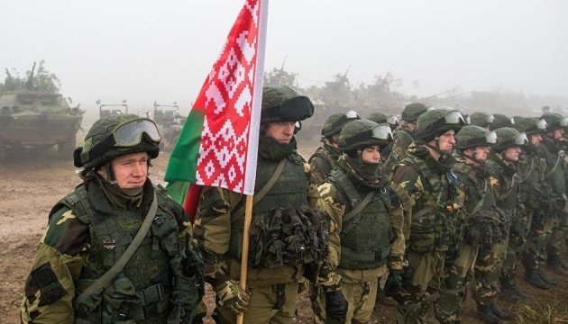 білорусь розгортає сили спецоперацій на трьох напрямках біля кордону з Україною