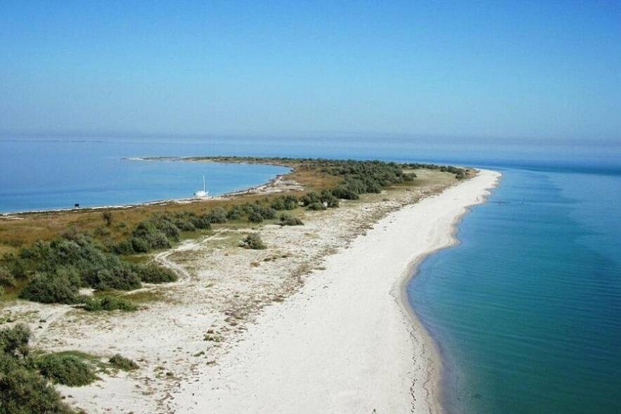 Коли українські військові знищують ворожу техніку на Кінбурні, рашисти знову підтягують її з окупованої Херсонщини,- Гуменюк 