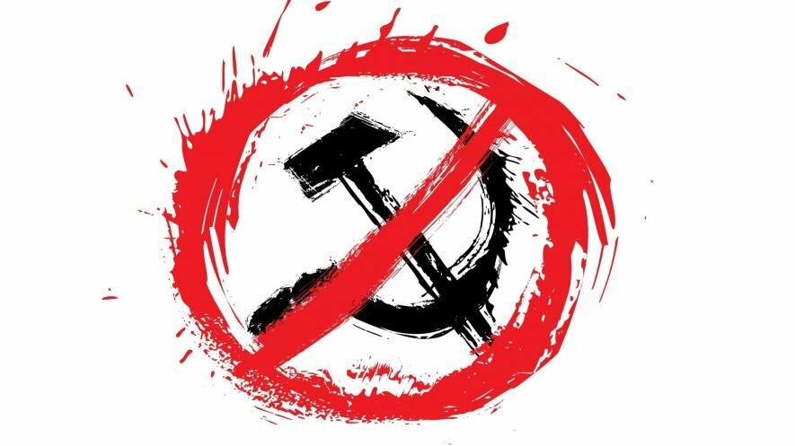 На Миколаївщині повідомили про підозру жінці, яка публічно використовувала заборонену комуністичну символіку