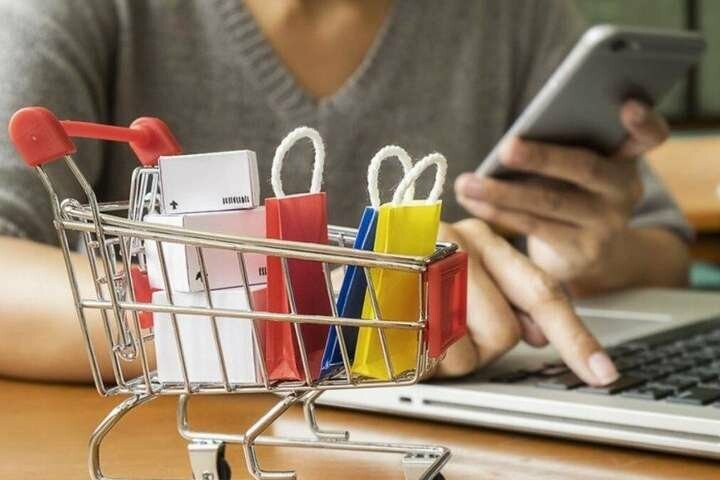 Продавали неіснуючий товар: на Миколаївщині судитимуть онлайн-шахраїв