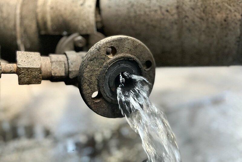 У Миколаєві знову зафіксовані випадки зливання води з систем опалення: містянам пояснили чим це може закінчитися 