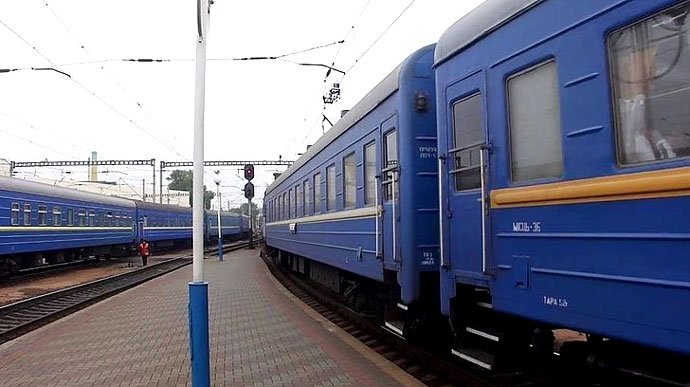 "Укрзалізниця" збільшує кількість рейсів між Херсоном та Миколаєвом
