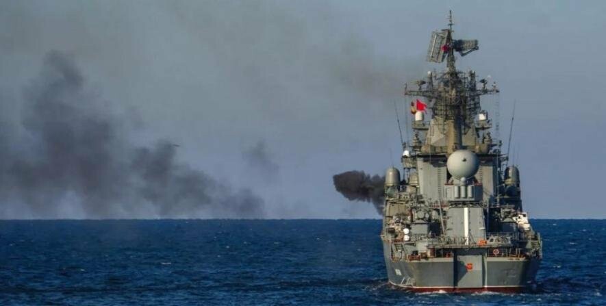 У Чорному морі посилився шторм: на бойовому чергуванні залишається 12 кораблів