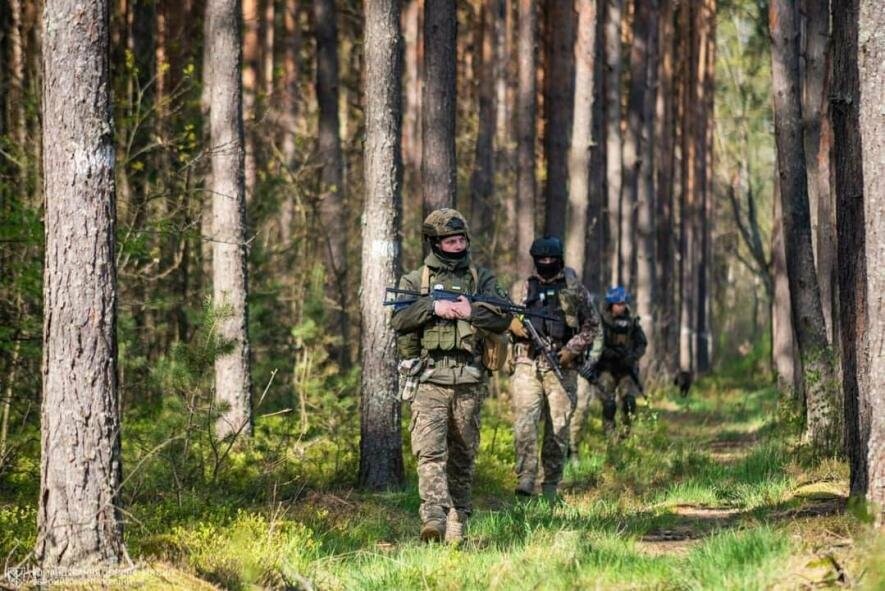  Сили оборони продовжують просуватись на двох напрямках 