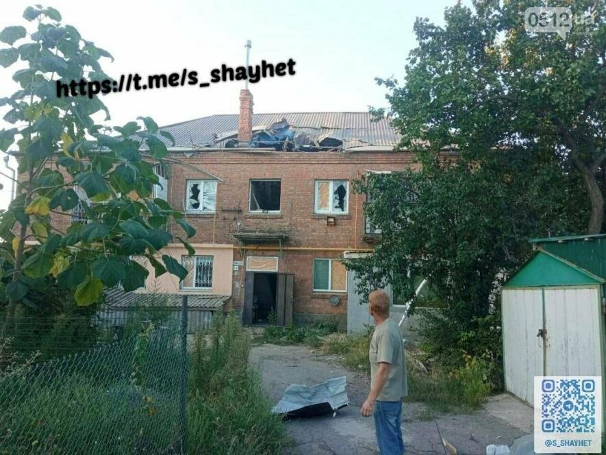 Вночі ворог обстріляв одну із громад Миколаївщини: пошкоджені житлові будинки, є постраждалі