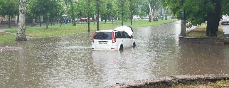 У Миколаєві за допомогою відеокамери дослідять зливну систему в районі Дормашини