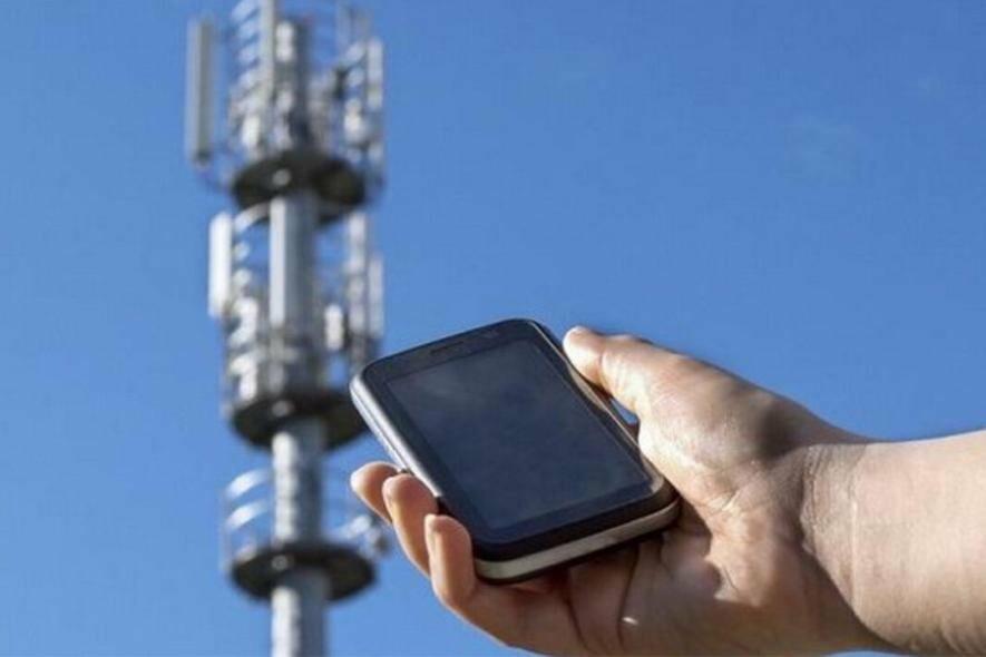 В Україні стався масштабний збій оператора зв’язку Kyivstar: у МВС розповіли, як діяти в екстрених випадках
