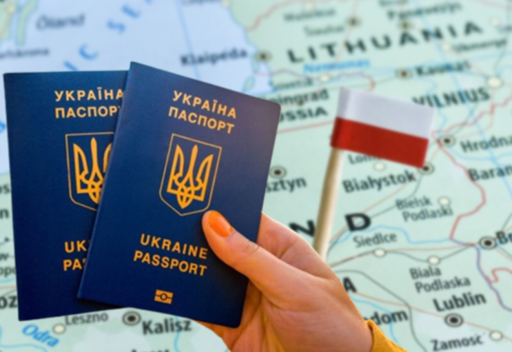Уряд дозволив пересилати за кордон документи, що посвідчують особу 