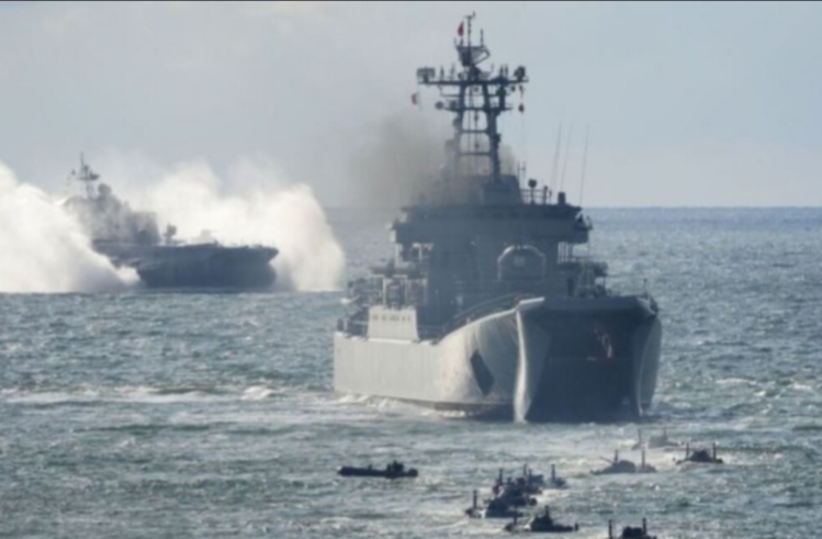 Корабельне угрупування: скільки росія тримає у Чорному морі ракетоносіїв