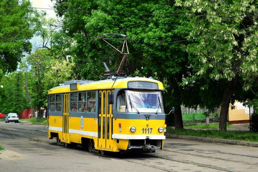 У Миколаєві відновили рух двох трамвайних маршрутів 
