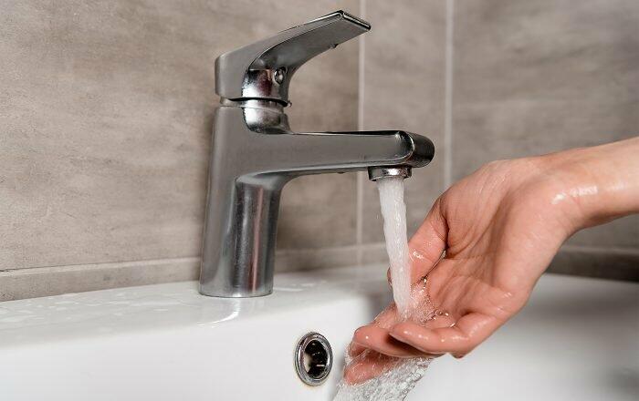 У Миколаєві починають поступово відновлювати водопостачання