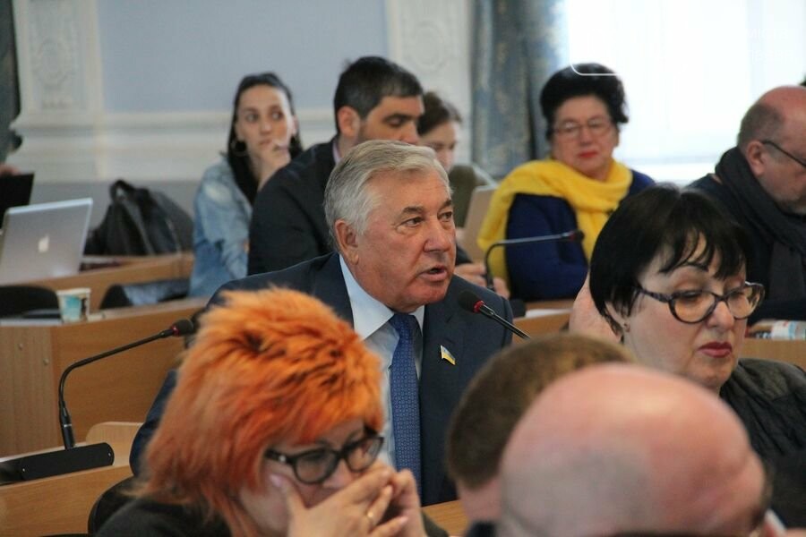 Вот так любовь и проявляется: депутат Дюмин требует избрать..., фото-4 Вот так любовь и проявляется: депутат Дюмин требует избрать секретаря городского совета, - ФОТО, фото-4
