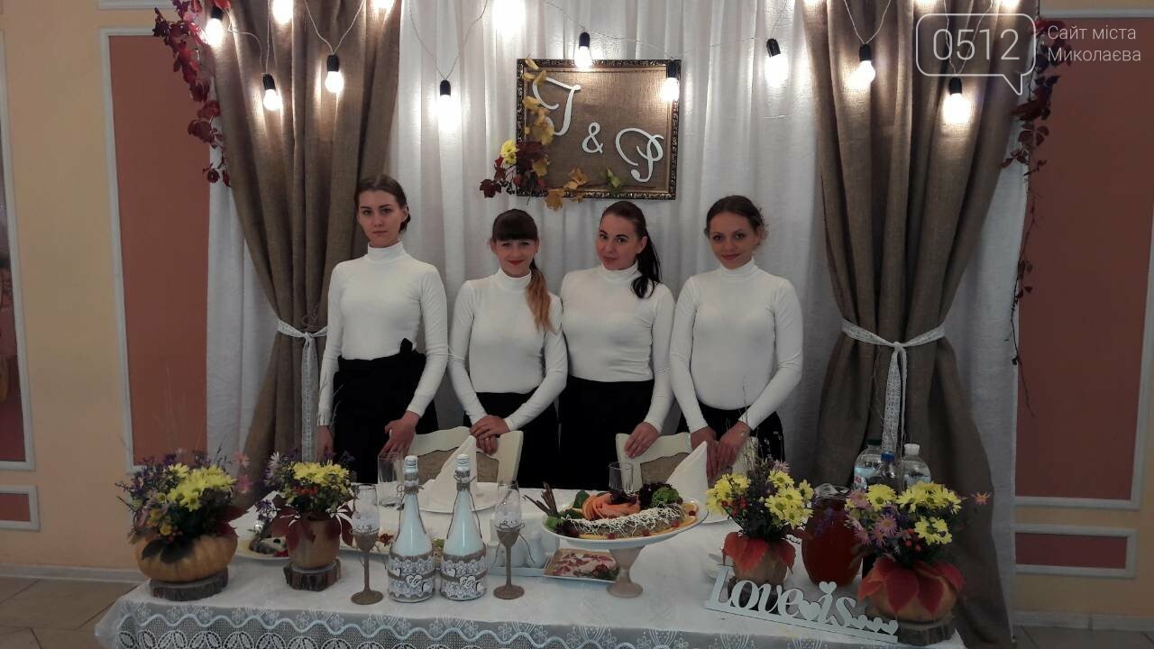 Ресторан "Кумир" Ресторан "Кумир"