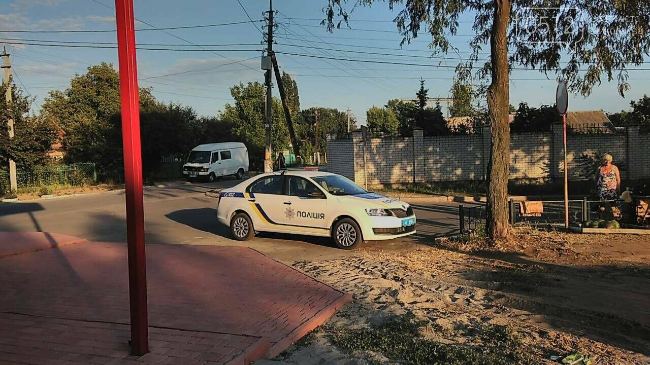 В Очакове неизвестные незаконно установили аттракционы: вед..., фото-2 В Очакове неизвестные незаконно установили аттракционы: ведутся разбирательства, - ФОТО, фото-2