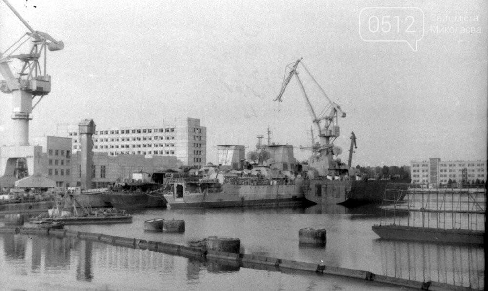 История судостроительных заводов