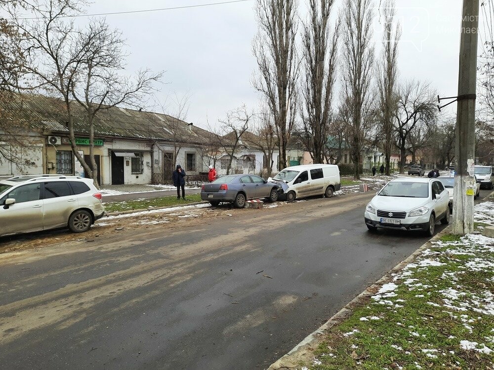 ДТП в Николаеве, Авария в Николаеве 15 февраля