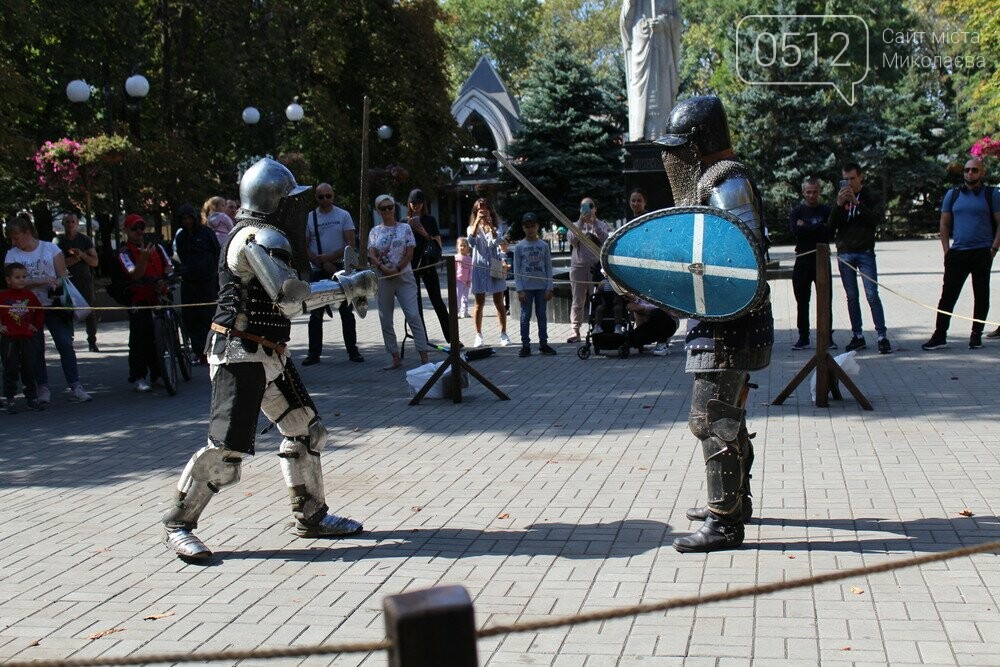 Николаев, Бой рыцарей Бой рыцарей