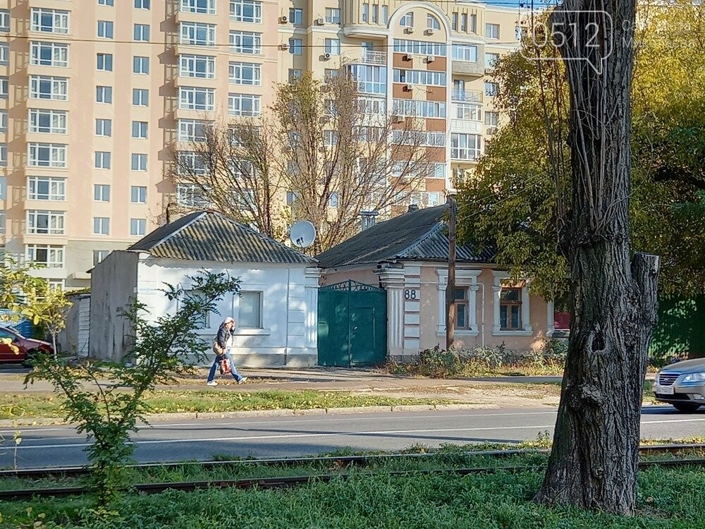 Старая и современная застройки
