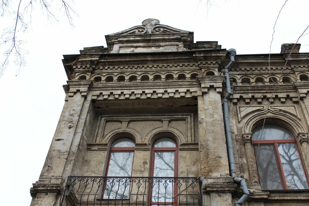 здание городского ломбарда