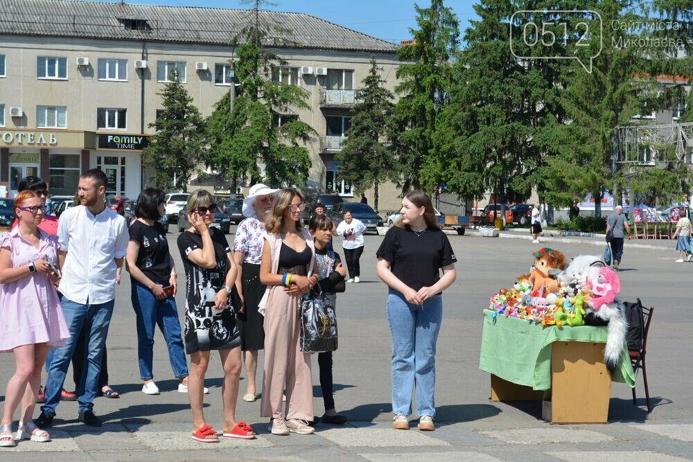 Первомайську на Миколаївщині відкрили Меморіал пам’яті дітям, які загинули через військову агресію росії