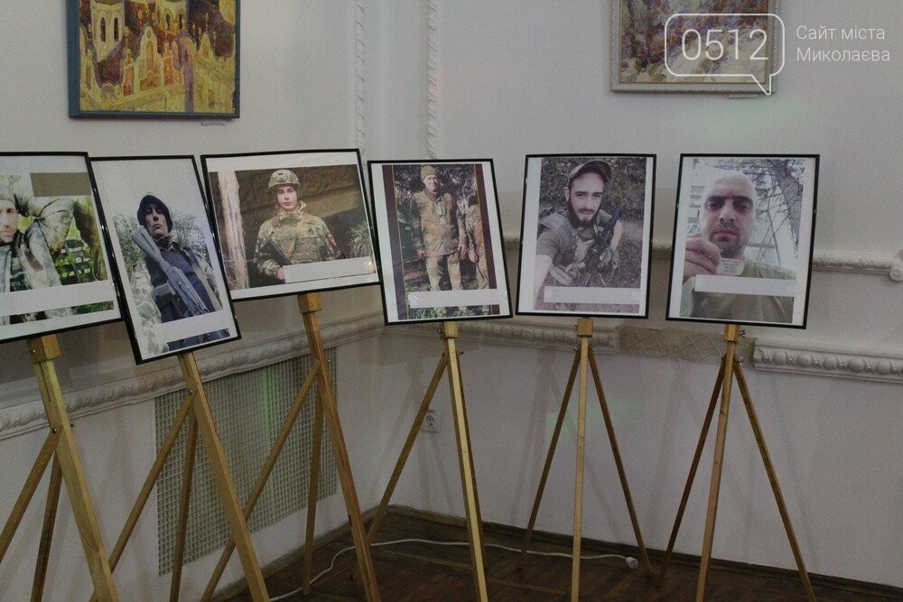 Одинадцятого січня на базі Миколаївського академічного художнього драматичного театру відбувся концерт на підтримку сімей віськовополонених та зниклих безвісті бійців 79-ї бригади.