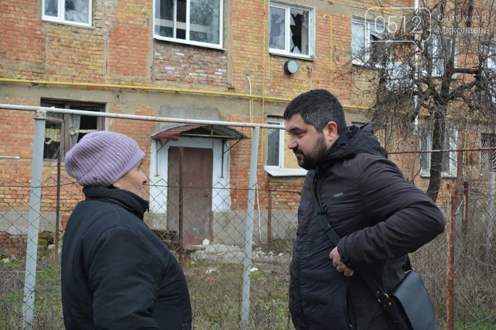 Зліва - голова Первомайської СТГ Максим Коровай