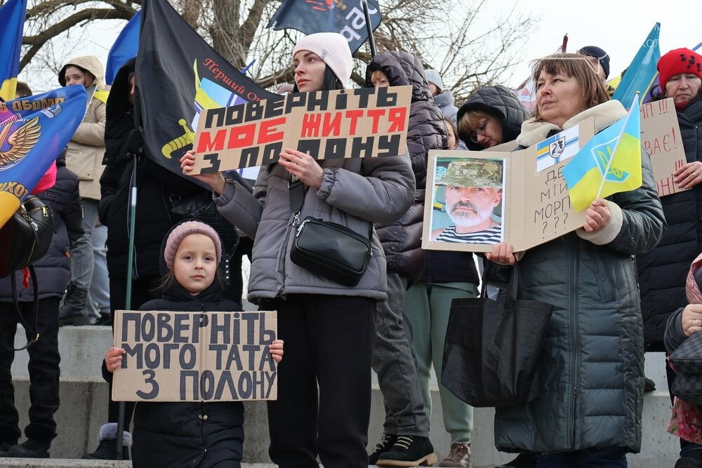 Акція у Миколаєві на підтримку військополонених та безвісті зниклих