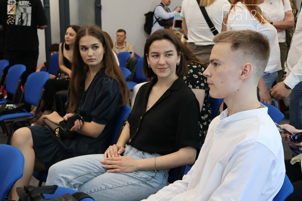 В Николаеве при поддержке международных партнеров открыли молодежный центр "Волна"