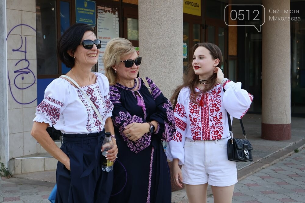 Парад вышиванок в Николаеве