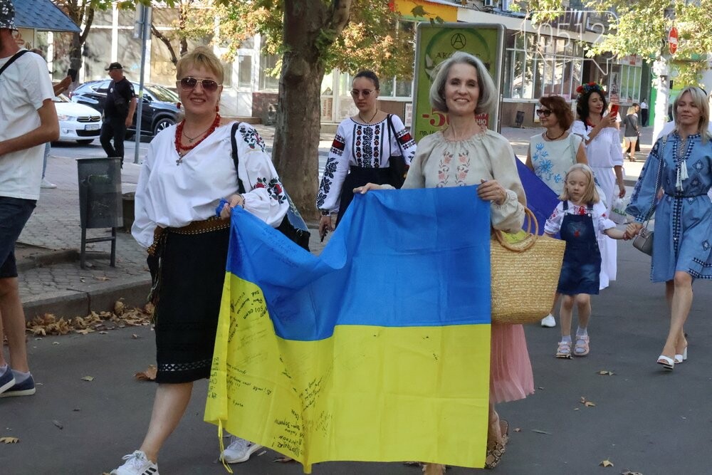 Парад вышиванок в Николаеве