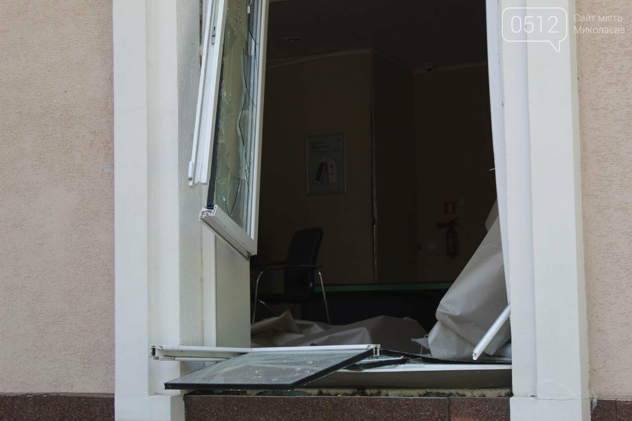 Последствия атаки в Николаеве