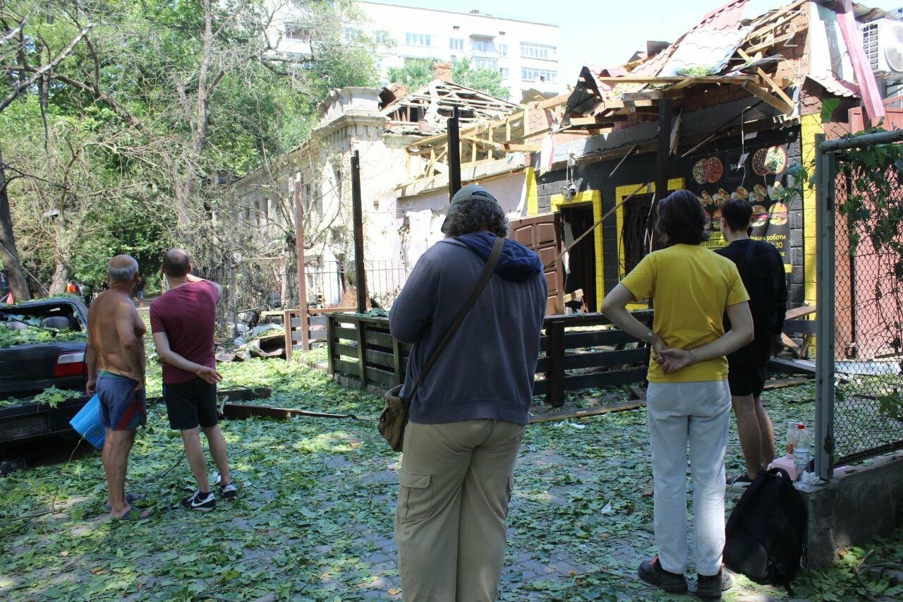 Ликвидация последствий атаки в Николаеве