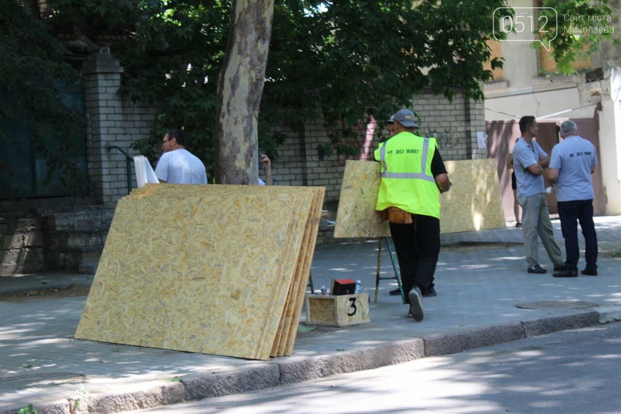 Ликвидация последствий атаки в Николаеве