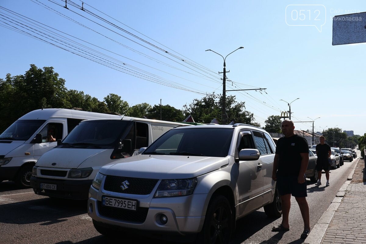 "Чтобы уважать живых - нужно помнить о павших" в Николаеве состоялась акция "Почти!", - ФОТО