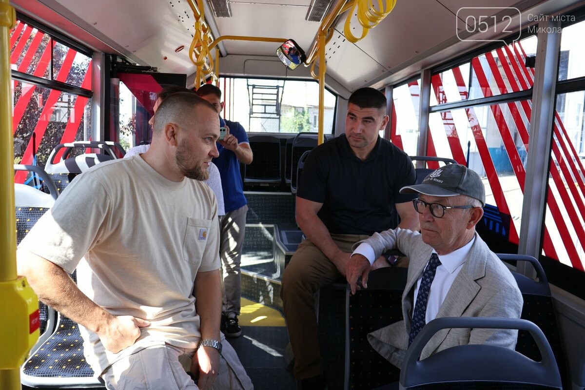 Датская поддержка во время войны: Николаев получил новые троллейбусы и запускает дополнительные маршруты
