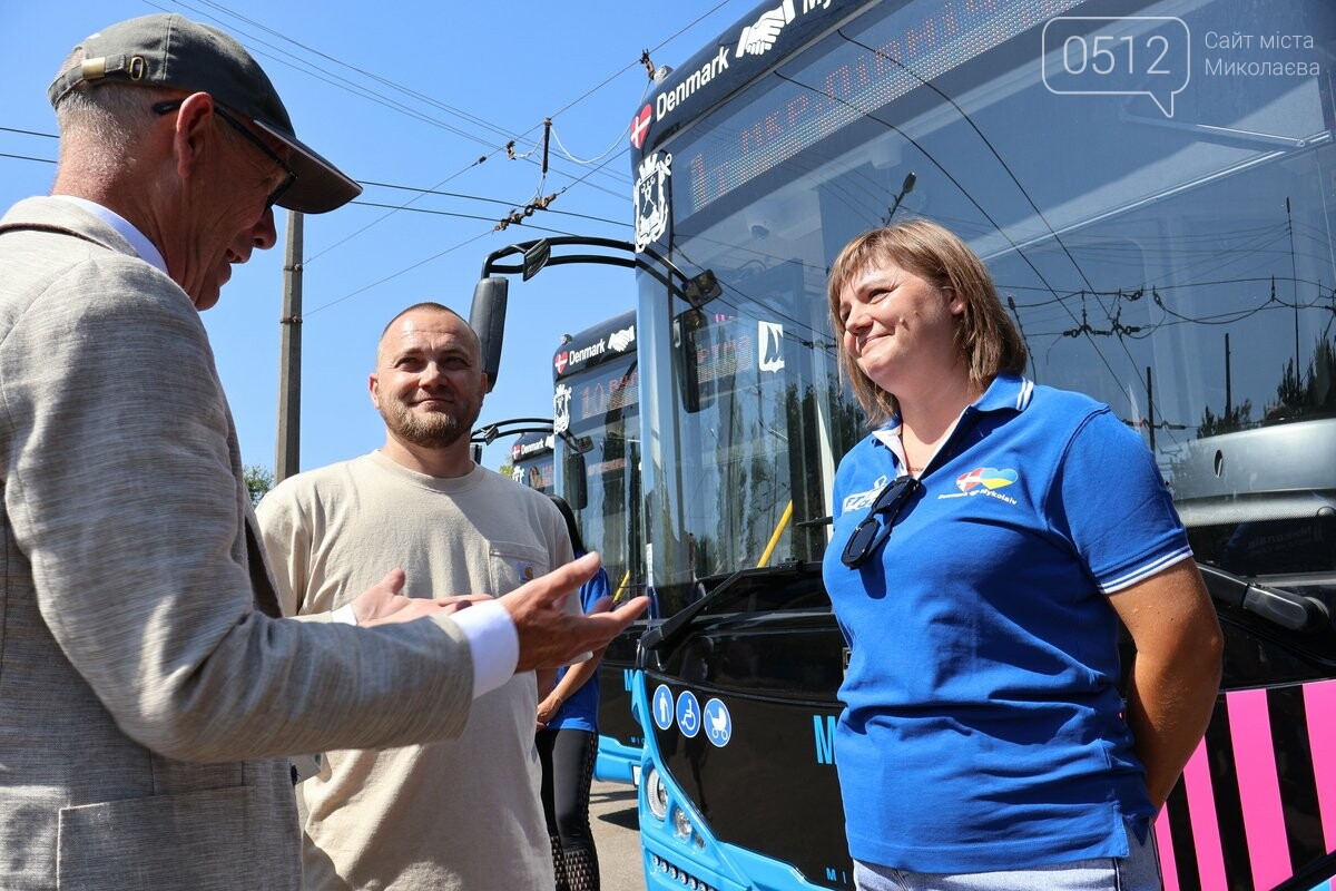 Датская поддержка во время войны: Николаев получил новые троллейбусы и запускает дополнительные маршруты