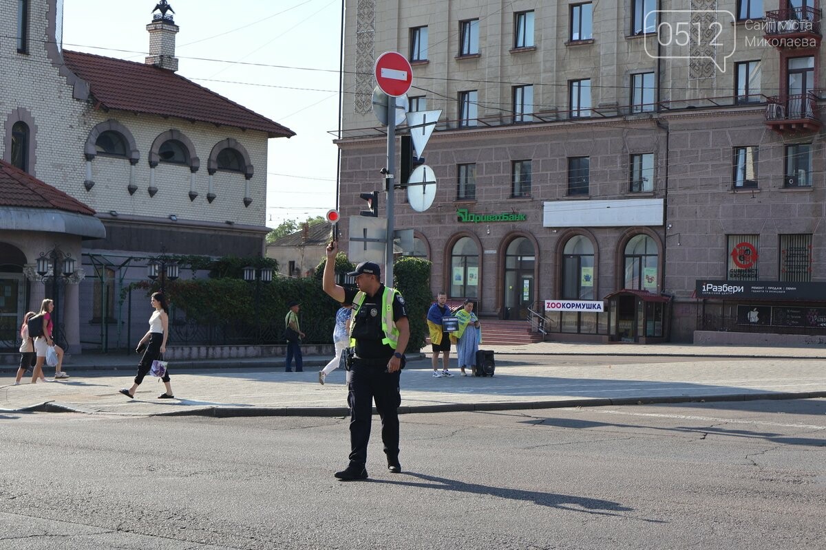"Війна стосується кожного": у Миколаєві нагадали за важливість щоденної хвилини мовчання