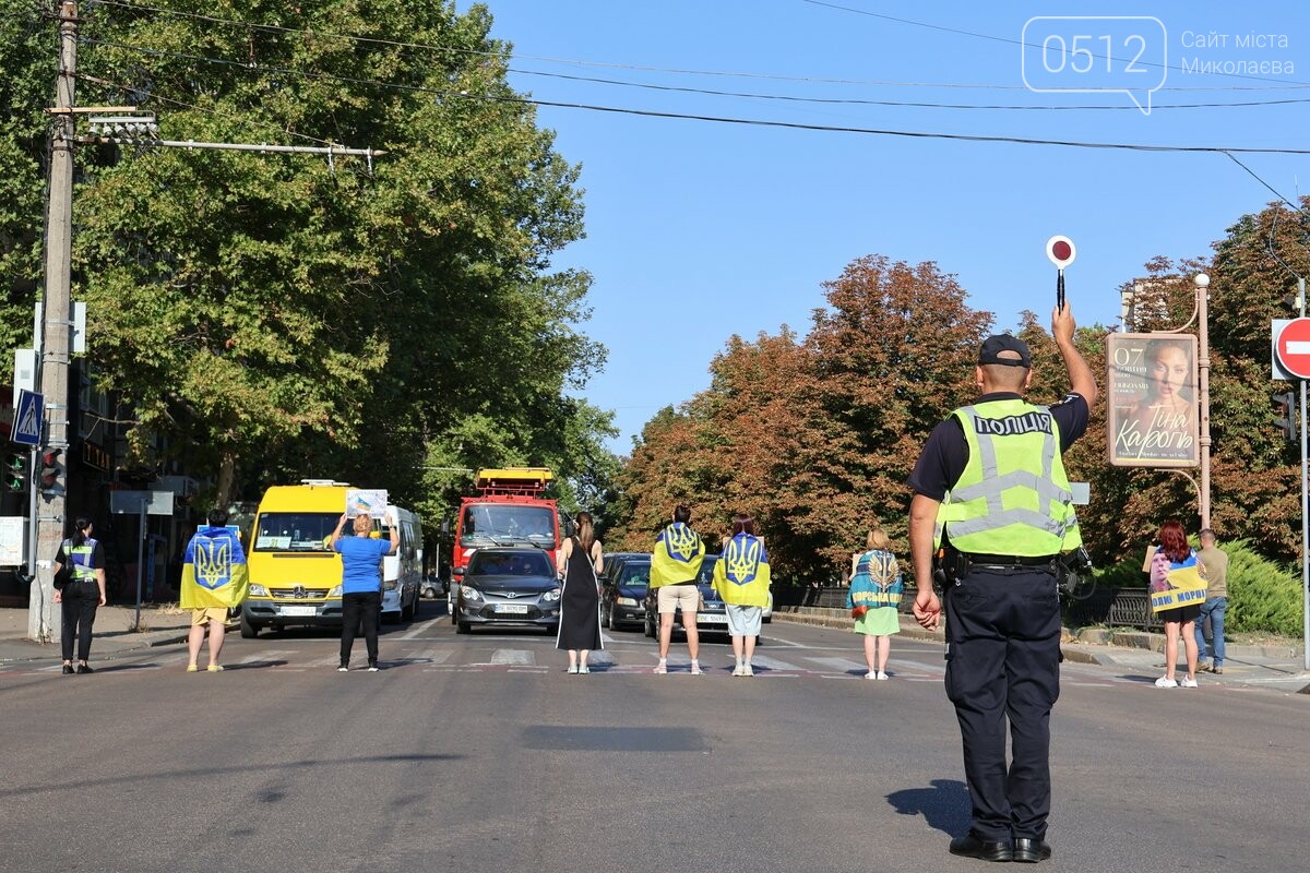 "Війна стосується кожного": у Миколаєві нагадали за важливість щоденної хвилини мовчання