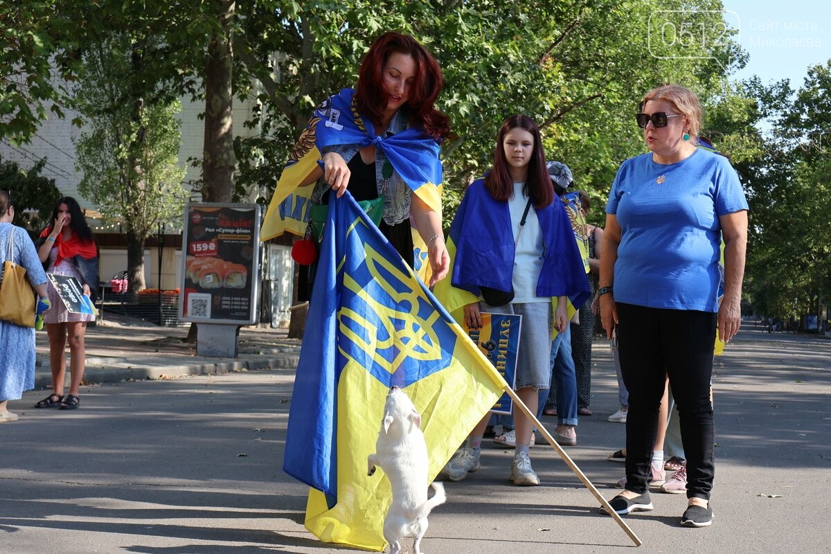 "Війна стосується кожного": у Миколаєві нагадали за важливість щоденної хвилини мовчання